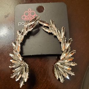 Paparazzi Bling Ear Crawlers